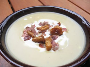 Kartoffel- Cremesuppe mit Pfifferlingen