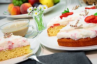 Erdbeer- Creme- Torte